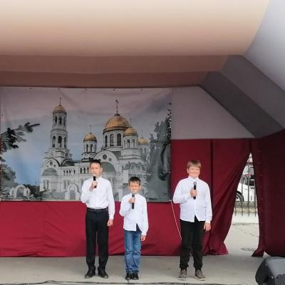 Праздник Крещения Руси у храма 2025 г